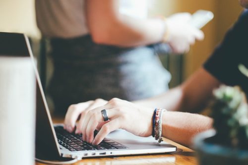emploi a domicile serieux